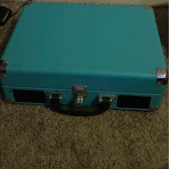 Record Player - Victrola - Picture 2 of 3